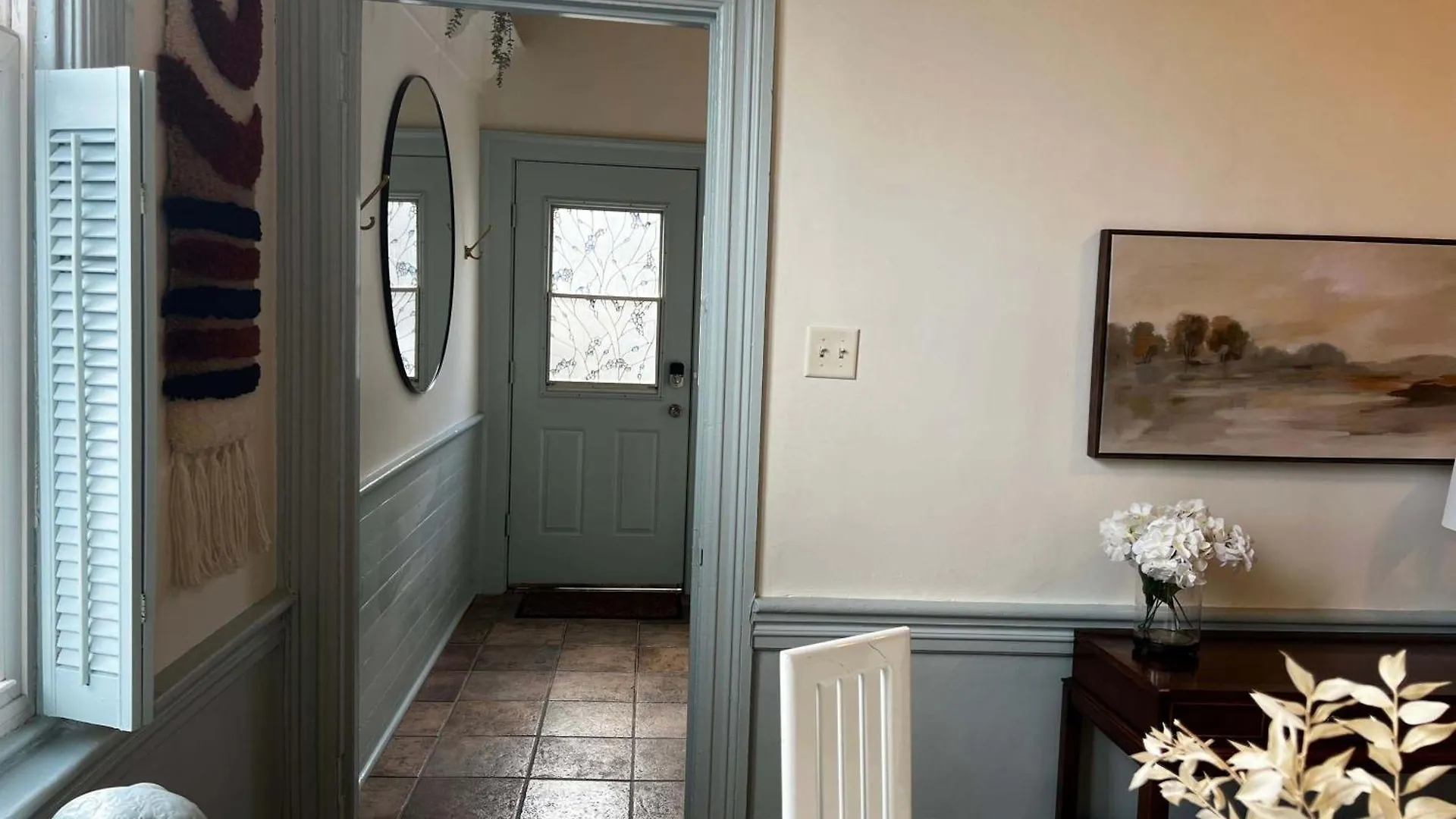 Stylish Living At Inglis Heritage, Unit C Halifax Apartment