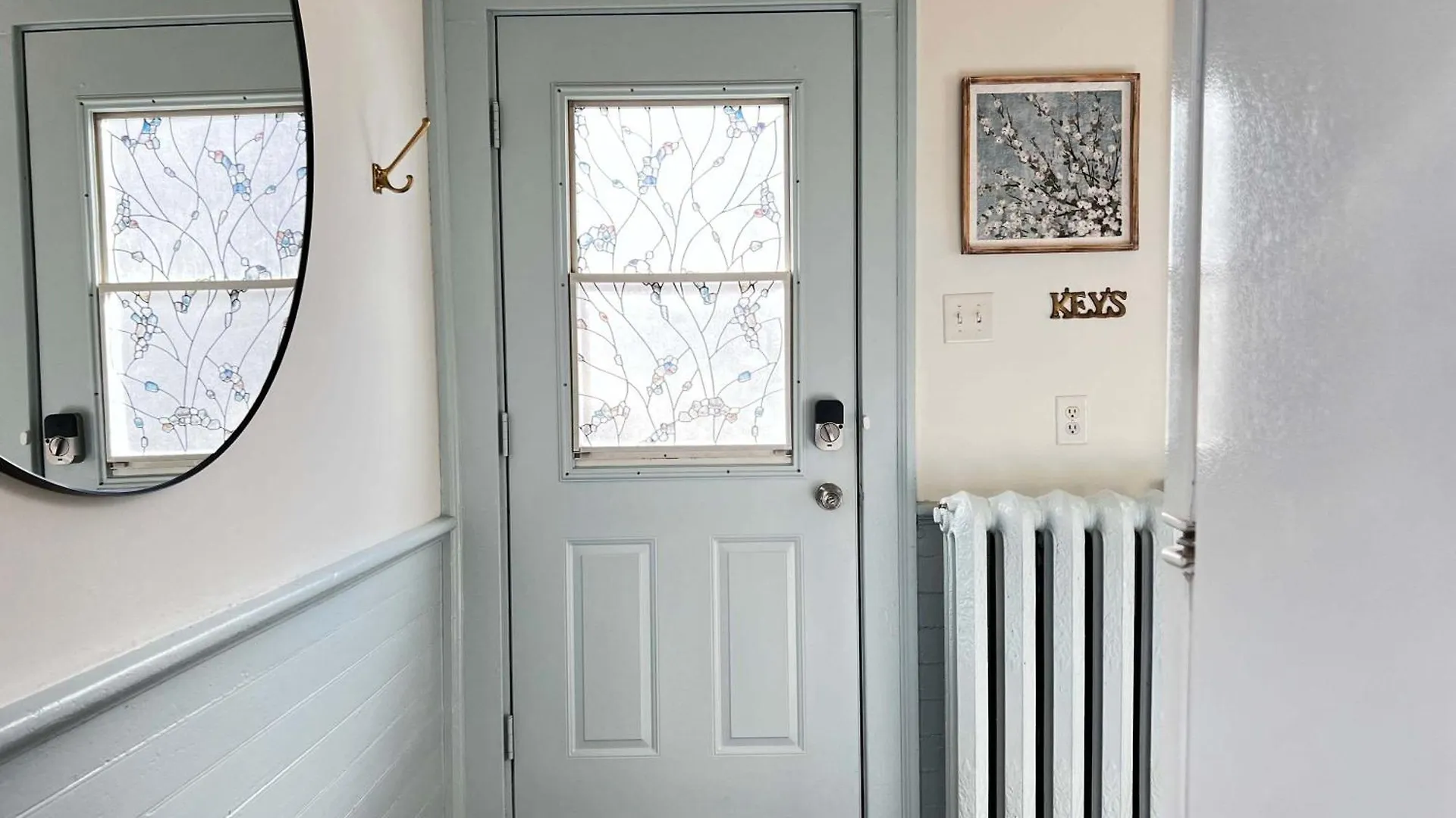 Stylish Living At Inglis Heritage, Unit C Halifax Apartment